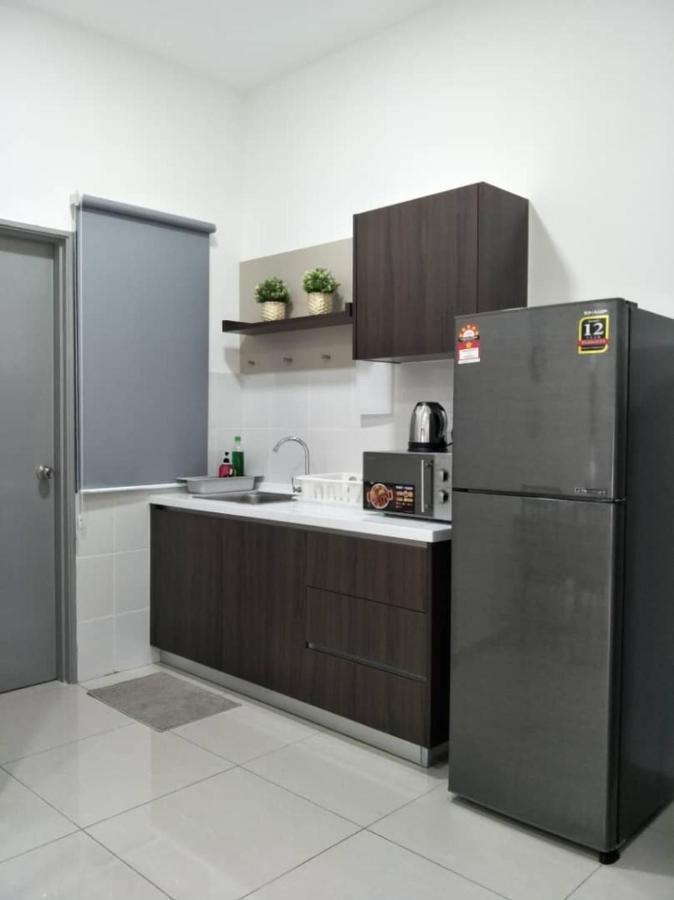 Mesahill Nilai 2 Room Condo - Fast Wifi, Amazing Pool & Tv Eksteriør billede